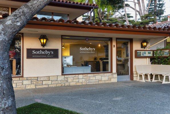 Sotheby's International Realty - East Valley Road Brokerage