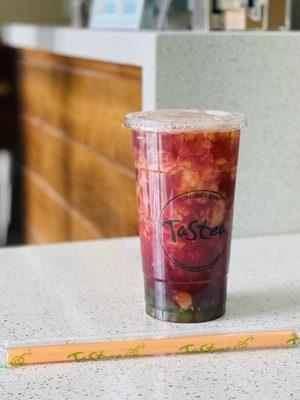 Peach Me Sweetea with Boba (32oz)