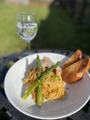 Chicken Carbonara with sautéed asparagus