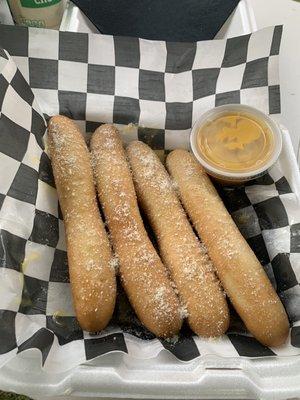 Breadsticks & Cheese! $5