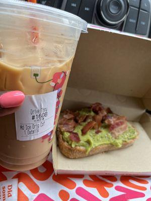 Iced vanilla coffee with oat milk and avocado toast