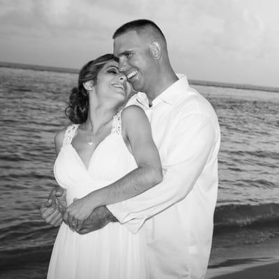 Beautiful wedding in Key Biscayne fl overlooking the ocean