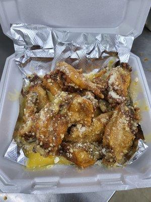 Garlic Parm wings