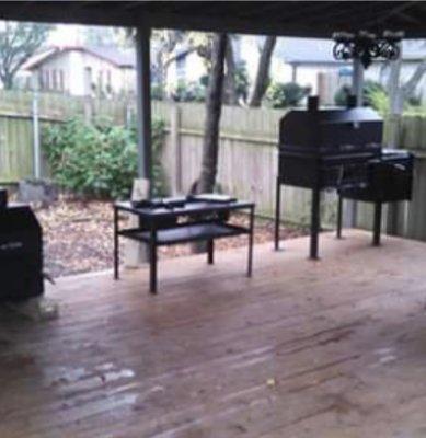 Added patio deck for entertaining friends and family .