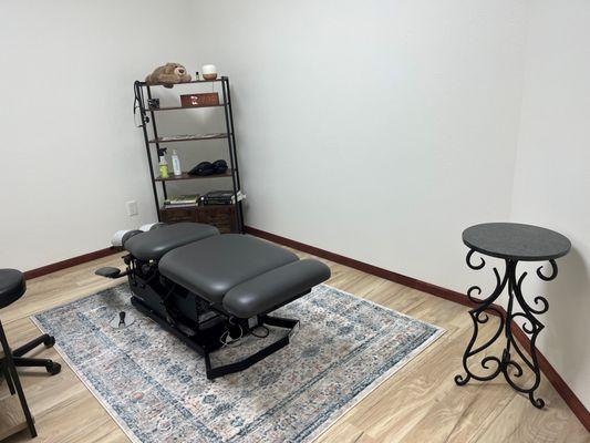 Growing Roots Chiropractic treatment room