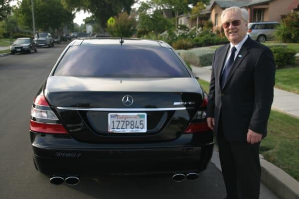 Professional Limousine service from LAX, the Hollywood Bowl and more