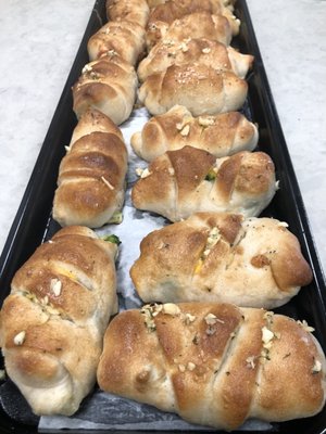 Broccoli and cheese rolls