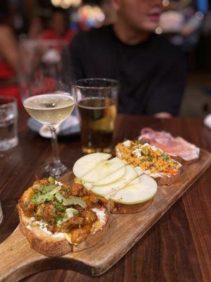 Bruschetta board + moscato!