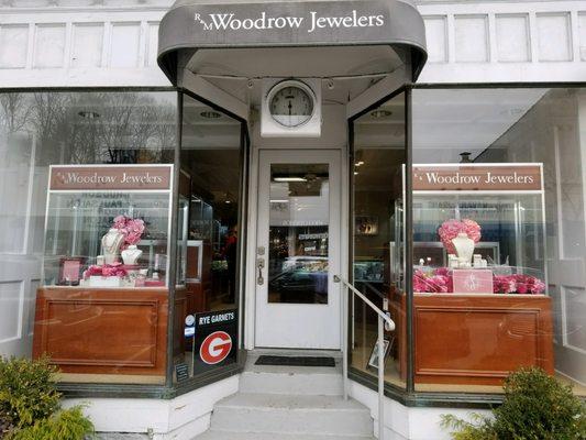 Woodrow Jewelers storefront