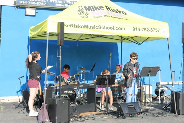 Rock Band Summer Programs are great fun for kids of all ages!