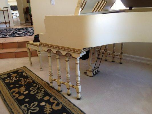 12-legged baby grand!