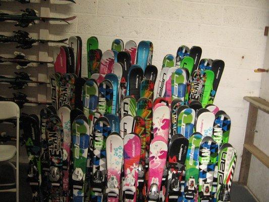 RENTAL SKIS