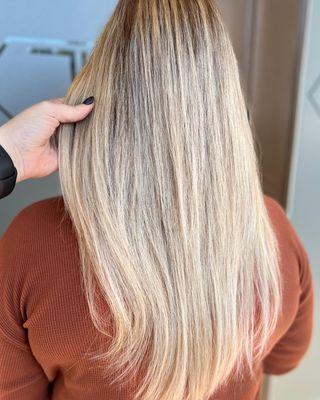 BLONDE HAIR by JENNA V at GILD & MANE