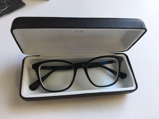 Classic Specs Whitney Glasses in Matte Black