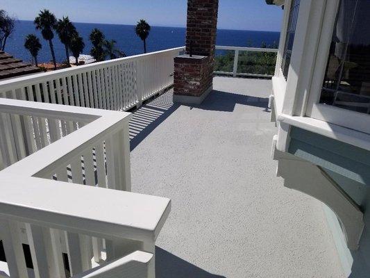 Deck completed in Laguna Beach