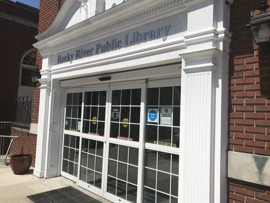 04/30/2018 -- Outside the library.