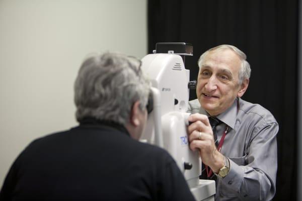 Jerry D. Cavallerano, O.D., Ph.D. using the Joslin Vision Network station