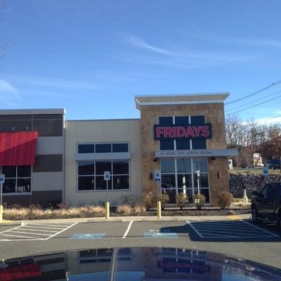 Granite Heights Plaza: TGI Fridays -- 200 - 250 Fortune Boulevard, Milford