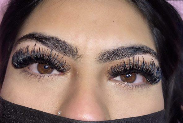 Volume Lash Extensions