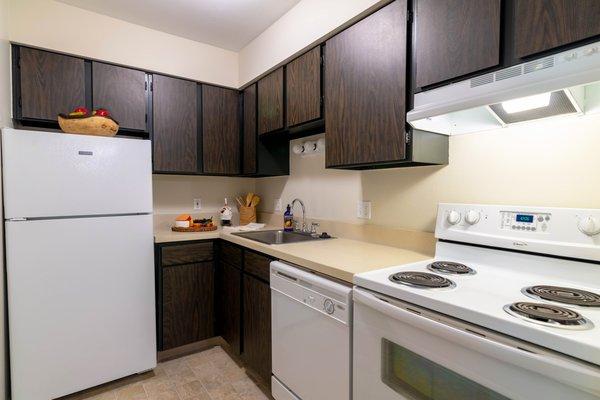 Large Kitchens at Hamilton Trace Apartments in Okemos, MI