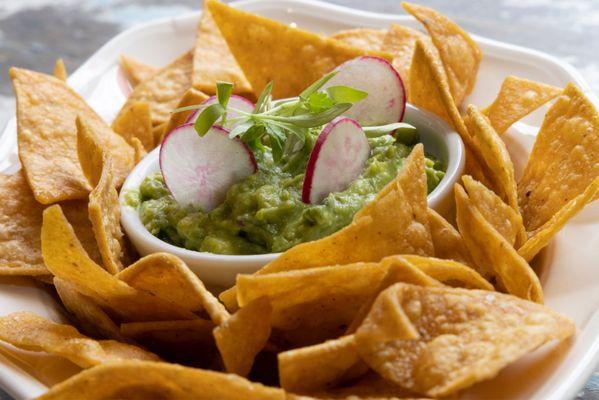 House made chips & guac