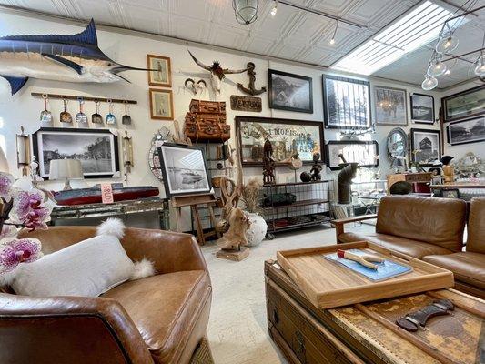 Black Swan Antiques