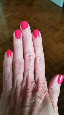 Perfect color gel manicure