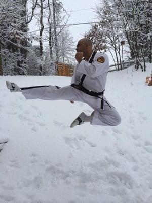 Master Cabrera practicing in the snow