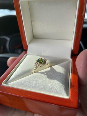 Engagement ring box