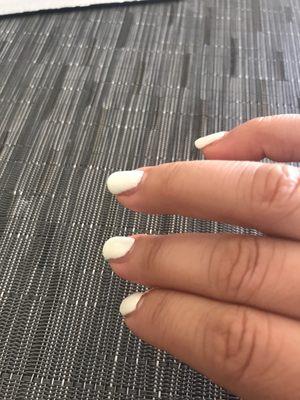 Started pealing off the next day. Looks like a two weeks old Manicure.