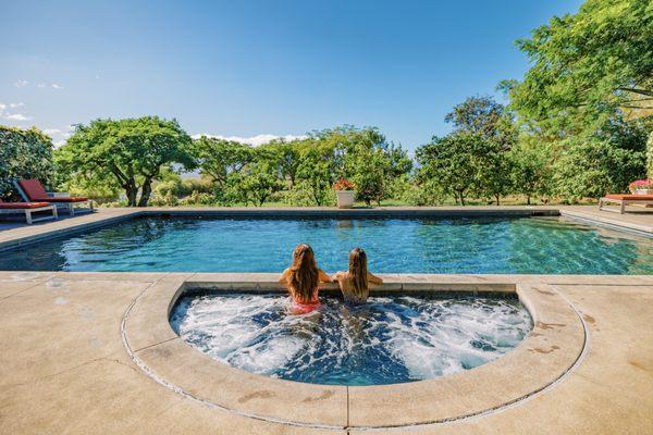 Salt water pool and Jacuzzi