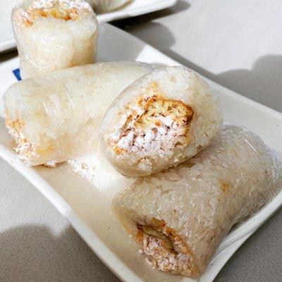 Sweet rice roll