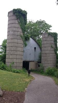 Beautiful old barn on the course! Be sure to peek inside!