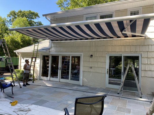 Retractable Awnings