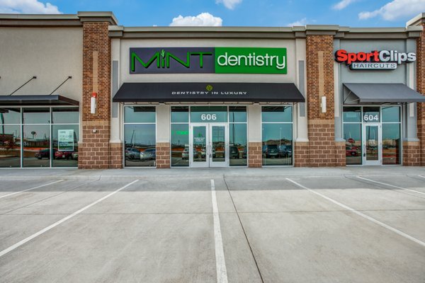 Mint Dentistry Terrell exterior