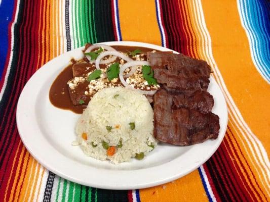 Enchilada De Mole Con tasajo