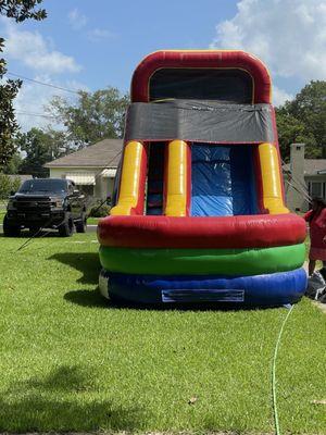 18ft water  slide $275.00 all day