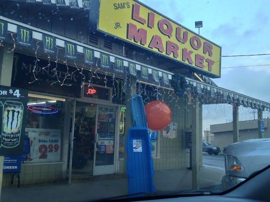 Sam's Liquor & Junior Market