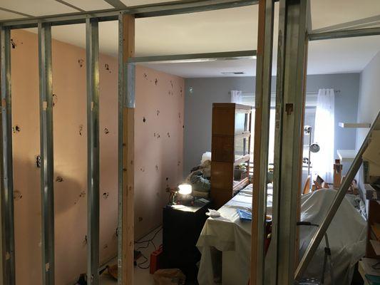 Framing partition wall & closet