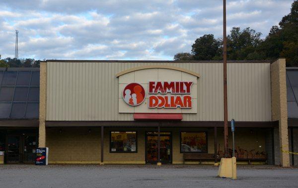 Family Dollar Store