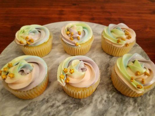 Rainbow cupcakes