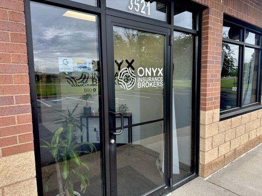 Front door of Onyx Insurance Brokers.