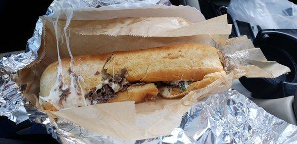 Philly cheesesteak with no mushroom....AMAZING!!!!!