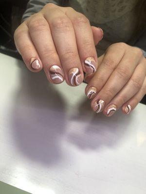 Golden Hands Salon