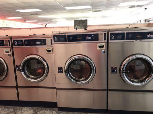 This is my favor... the super jumbo size washer which wash up to almost 5 loads of laundry at 1 time!!!