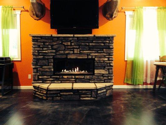 Custom direct vent gas fireplace