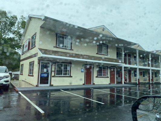 Atrium Inn Motel, in the rain.