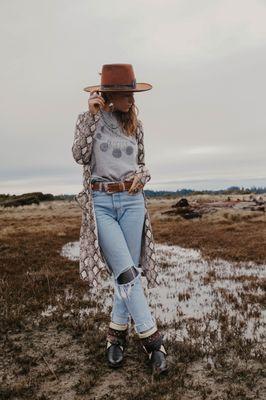 Snakeskin Kimono, Graphic Tee, Custom Boots & Boho Lid