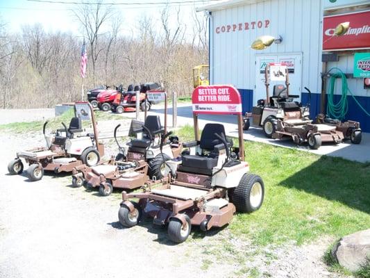 Heavy Duty Grasshopper Mowers manufactured in Kansas, USA