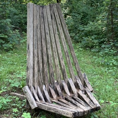 Wood seats (like StarTrek) interspersed along trail